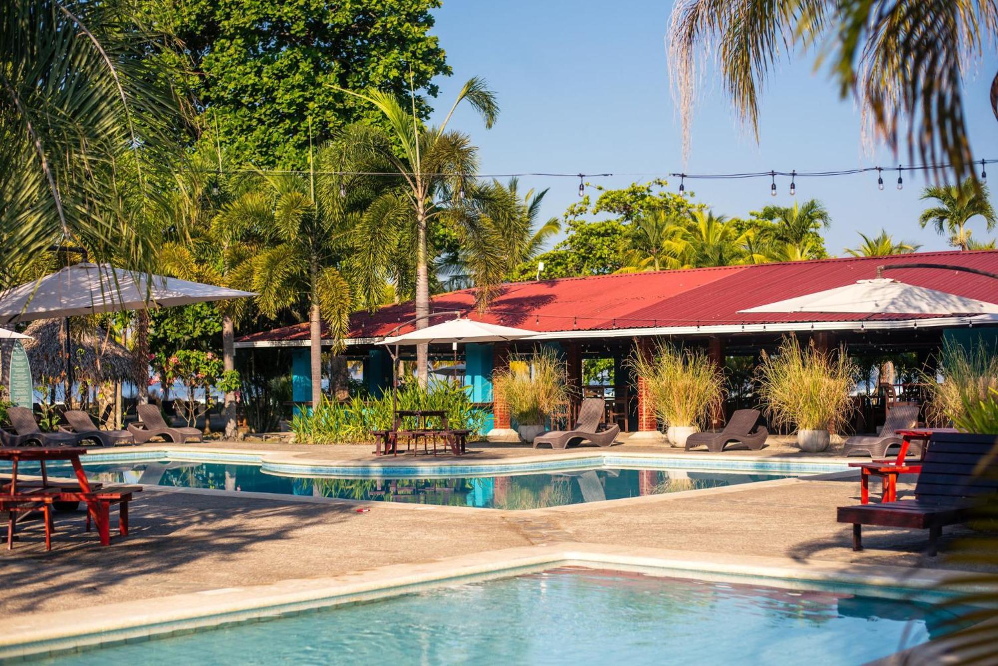 Beach Break Resort & Cr Surf Camp Jaco Exterior photo
